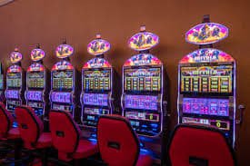 Mode Bonus dengan putaran gratis dan multiplier Permainan memancing dengan mekanika bonus dan putaran gratis